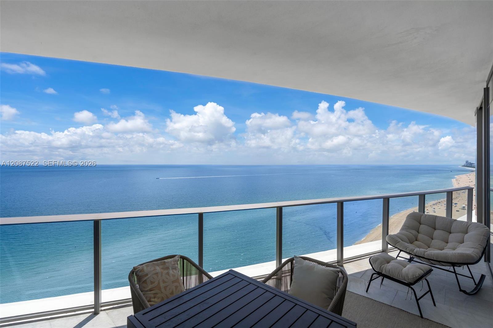 1703 2 / 3 1447 sq. ft. $ 2026-09-11 0 Photo