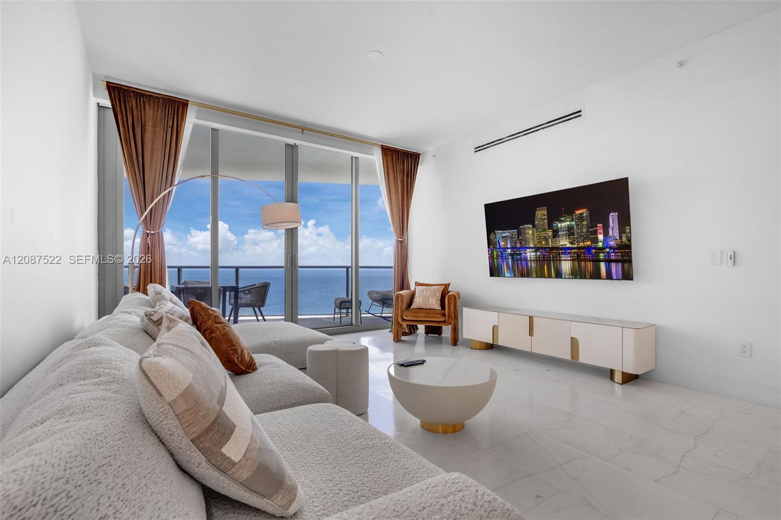 1703 2 / 3 1447 sq. ft. $ 2026-09-11 0 Photo