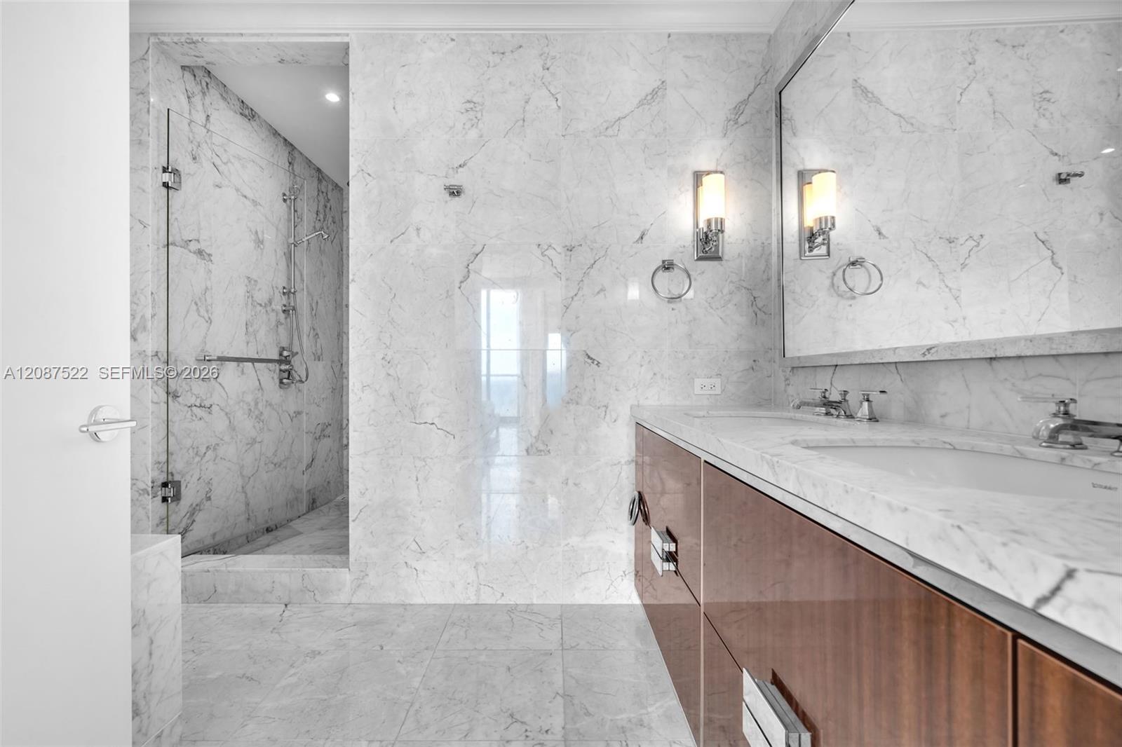 1703 2 / 3 1447 sq. ft. $ 2026-09-11 0 Photo