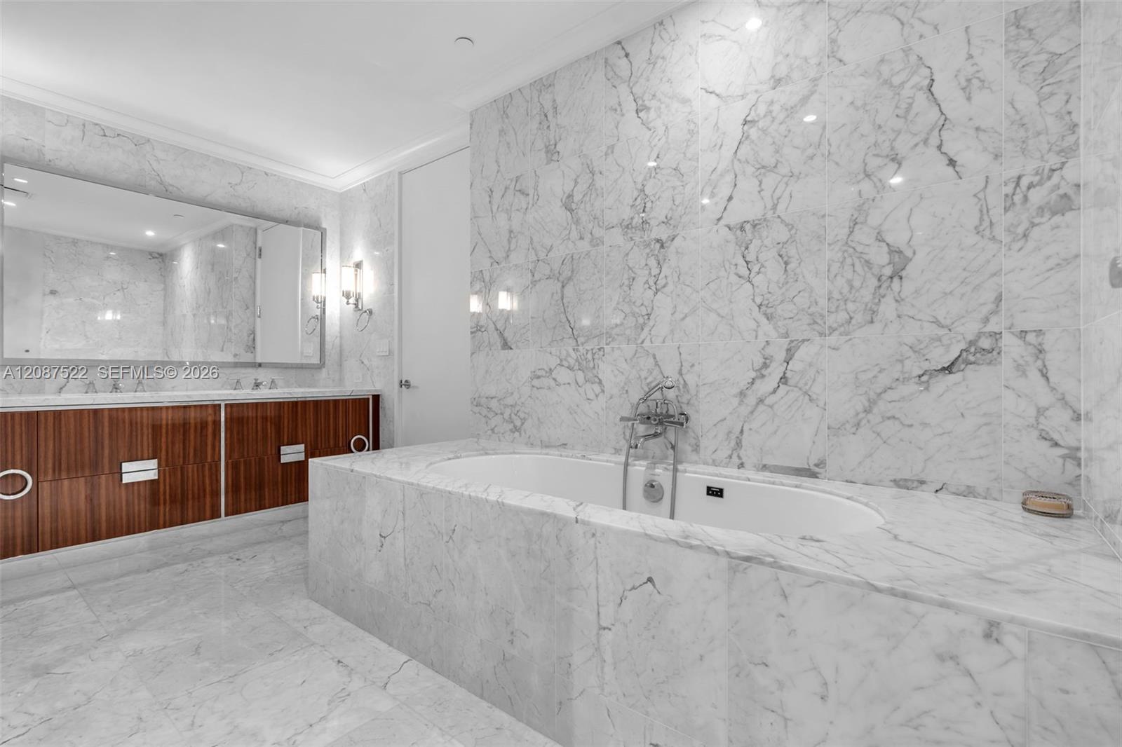 1703 2 / 3 1447 sq. ft. $ 2026-09-11 0 Photo