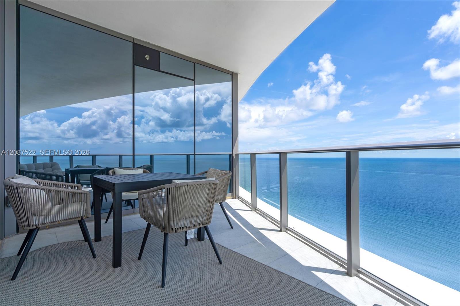 1703 2 / 3 1447 sq. ft. $ 2026-09-11 0 Photo