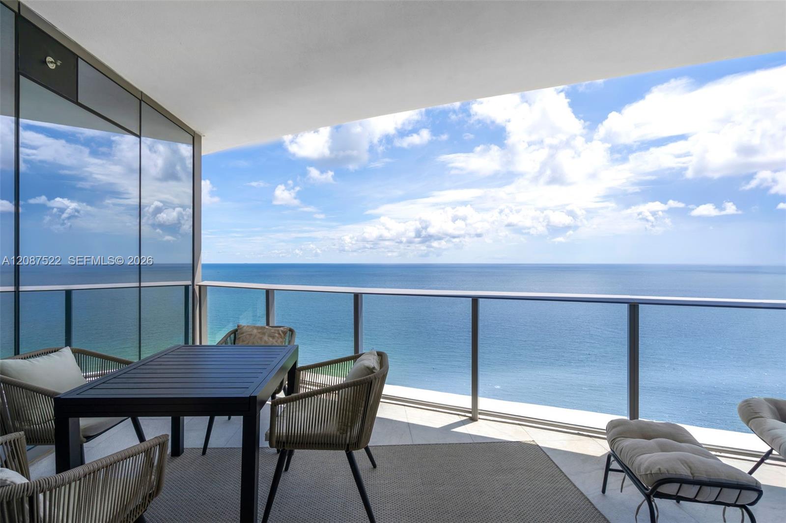 1703 2 / 3 1447 sq. ft. $ 2026-09-11 0 Photo
