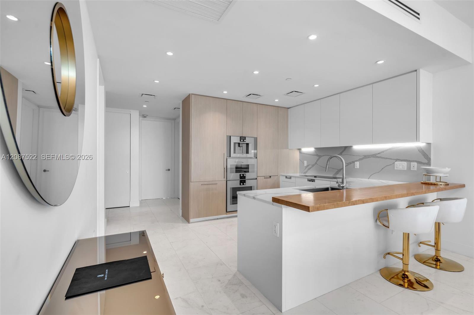 1703 2 / 3 1447 sq. ft. $ 2026-09-11 0 Photo