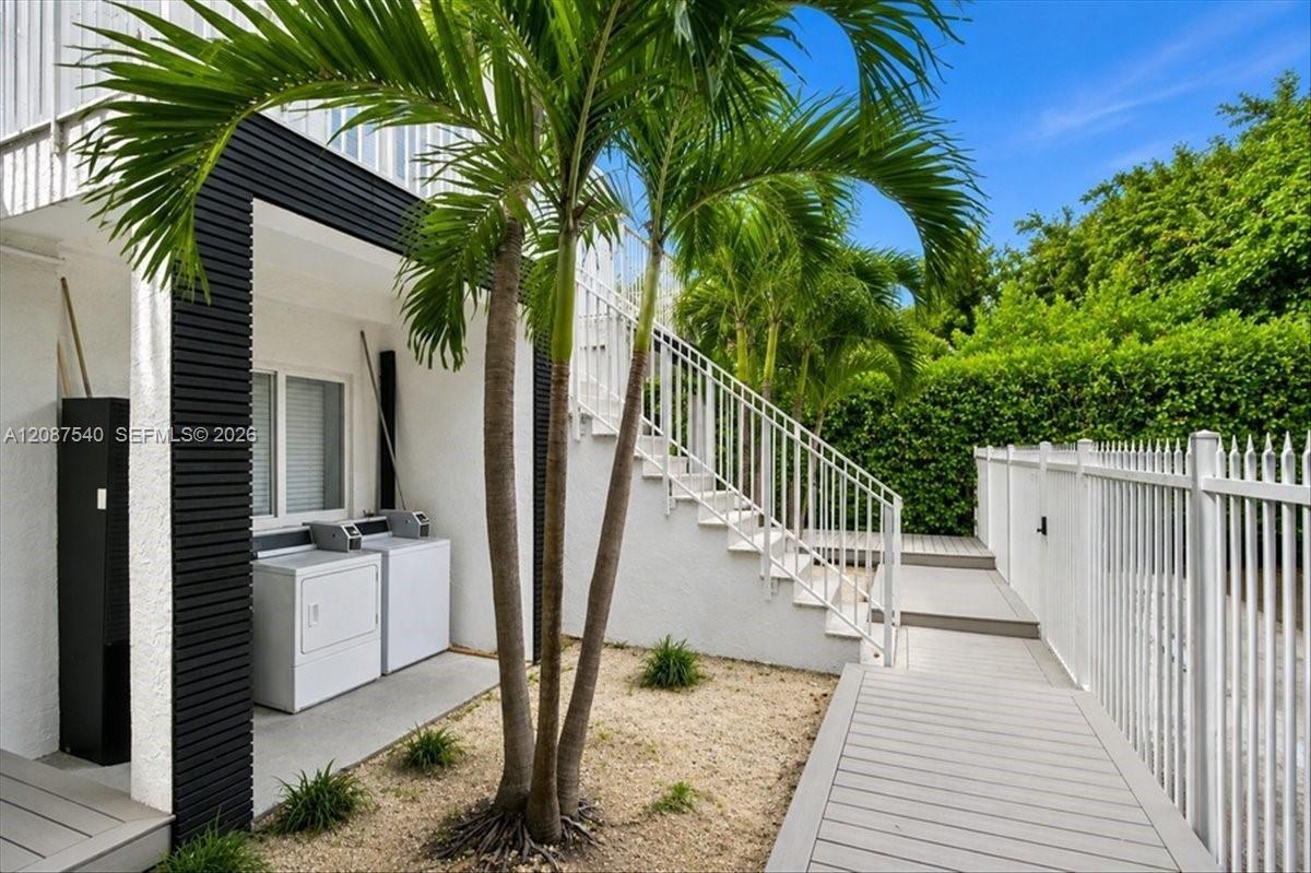  /  5574 sq. ft. $ 2026-09-11 0 foto