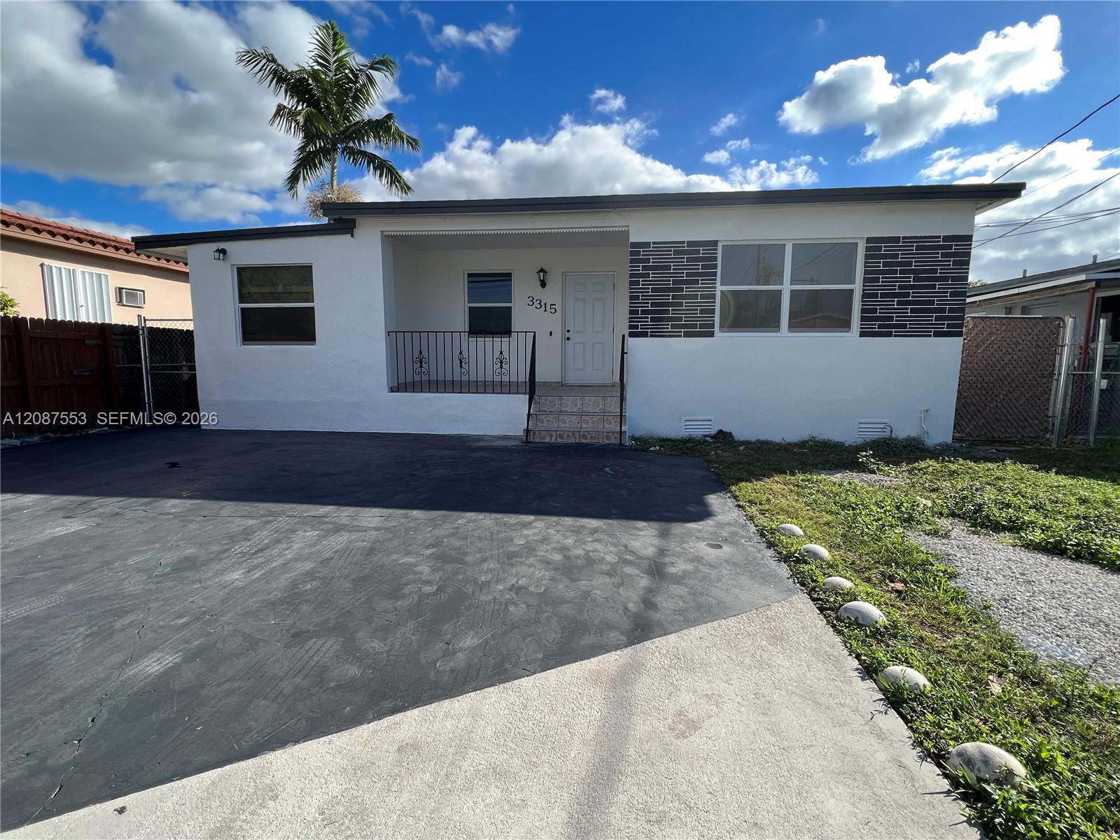   /  2018 sq. ft. $ 2026-09-11 0 foto