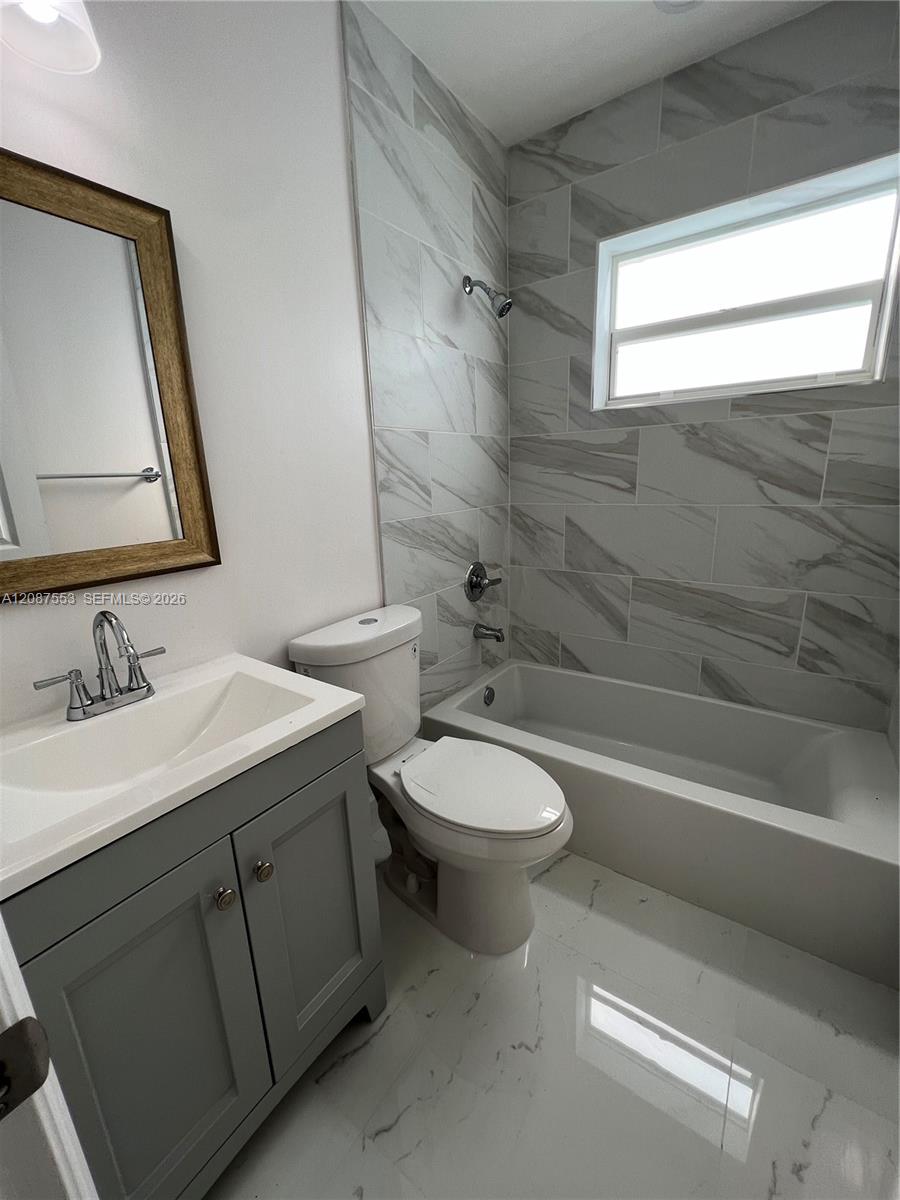   /  2018 sq. ft. $ 2026-09-11 0 foto