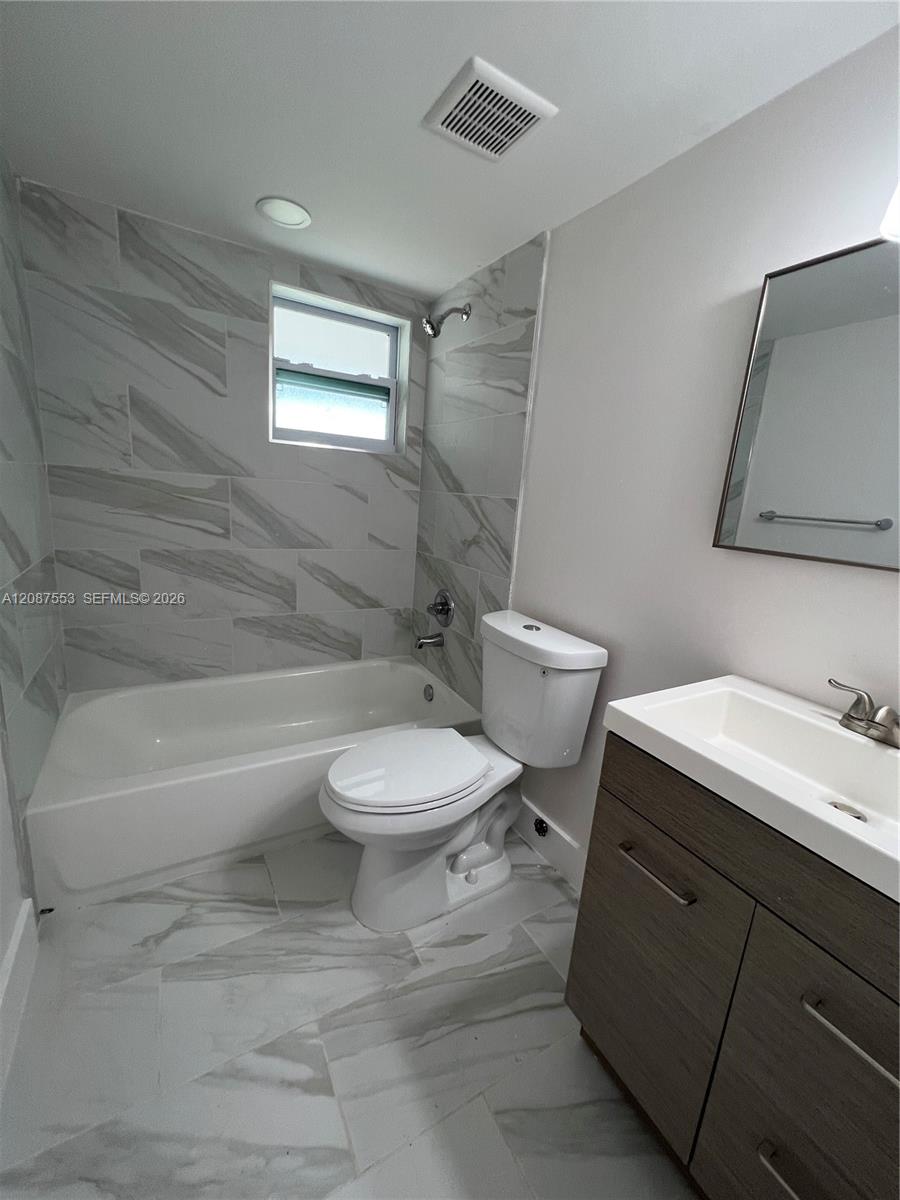   /  2018 sq. ft. $ 2026-09-11 0 foto