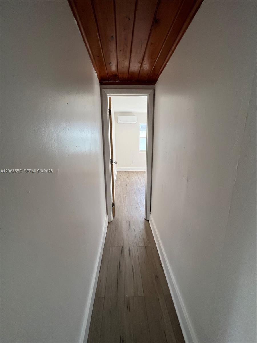   /  2018 sq. ft. $ 2026-09-11 0 foto