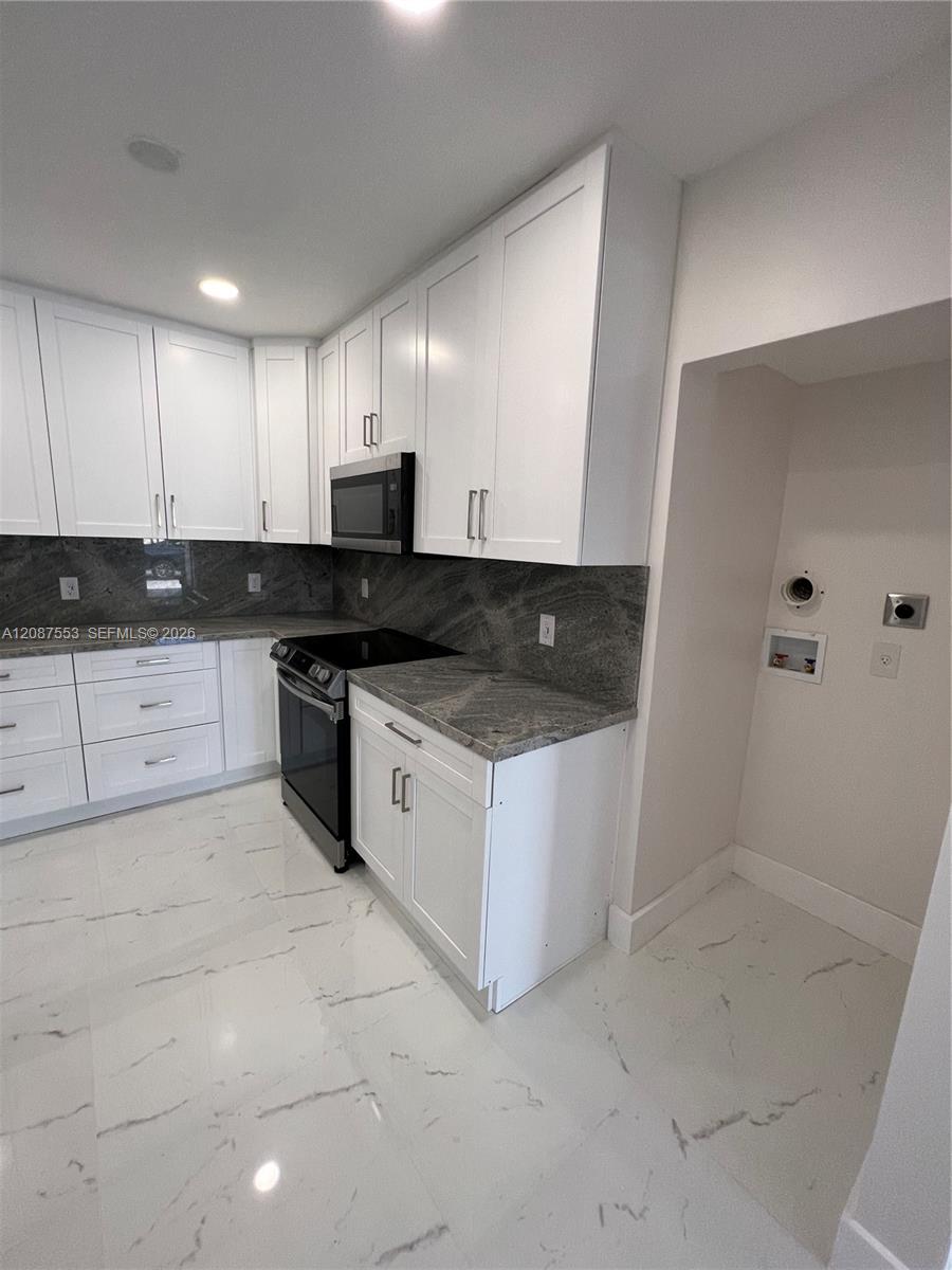   /  2018 sq. ft. $ 2026-09-11 0 foto