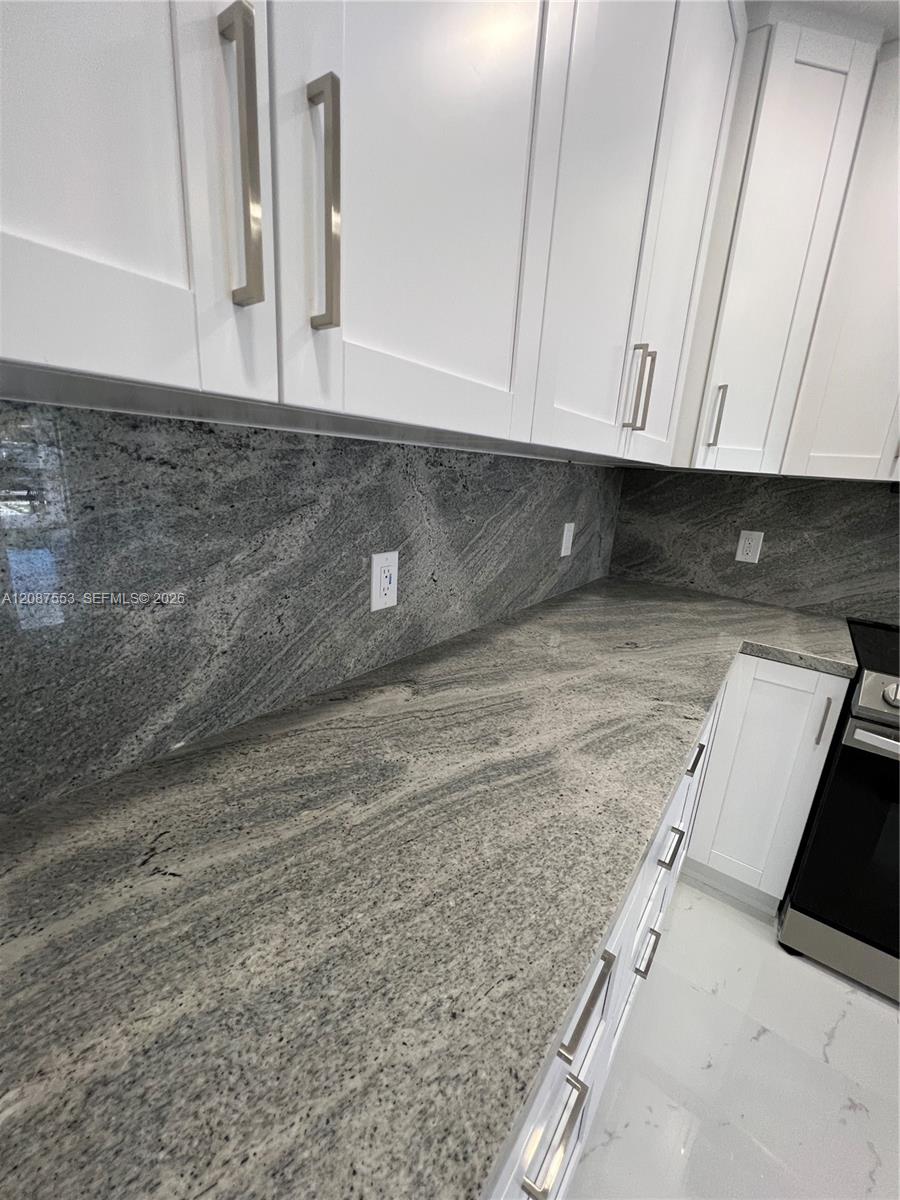   /  2018 sq. ft. $ 2026-09-11 0 foto