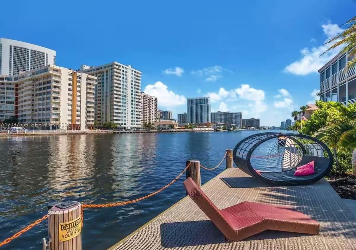 Photo 30 of Hallandale Beach Blvd