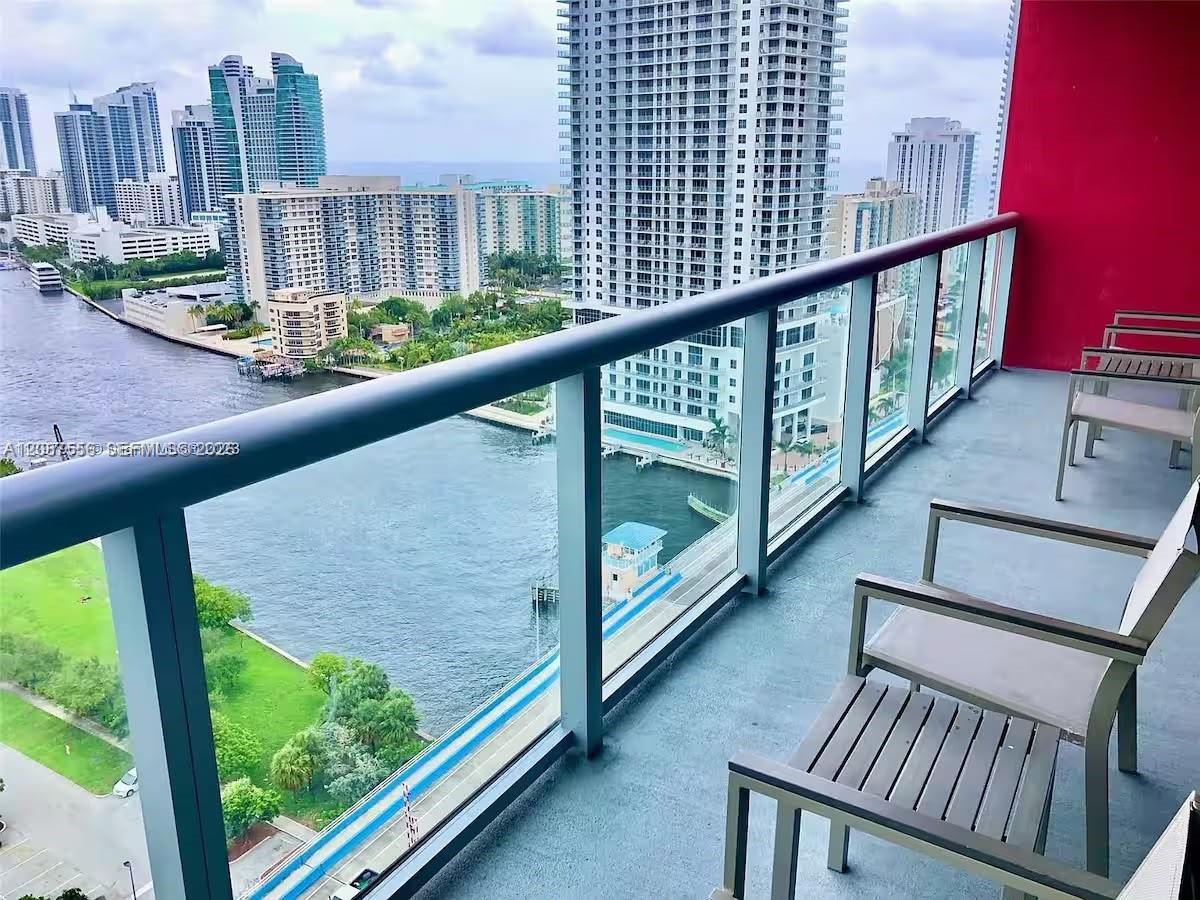 Photo 50 of Hallandale Beach Blvd