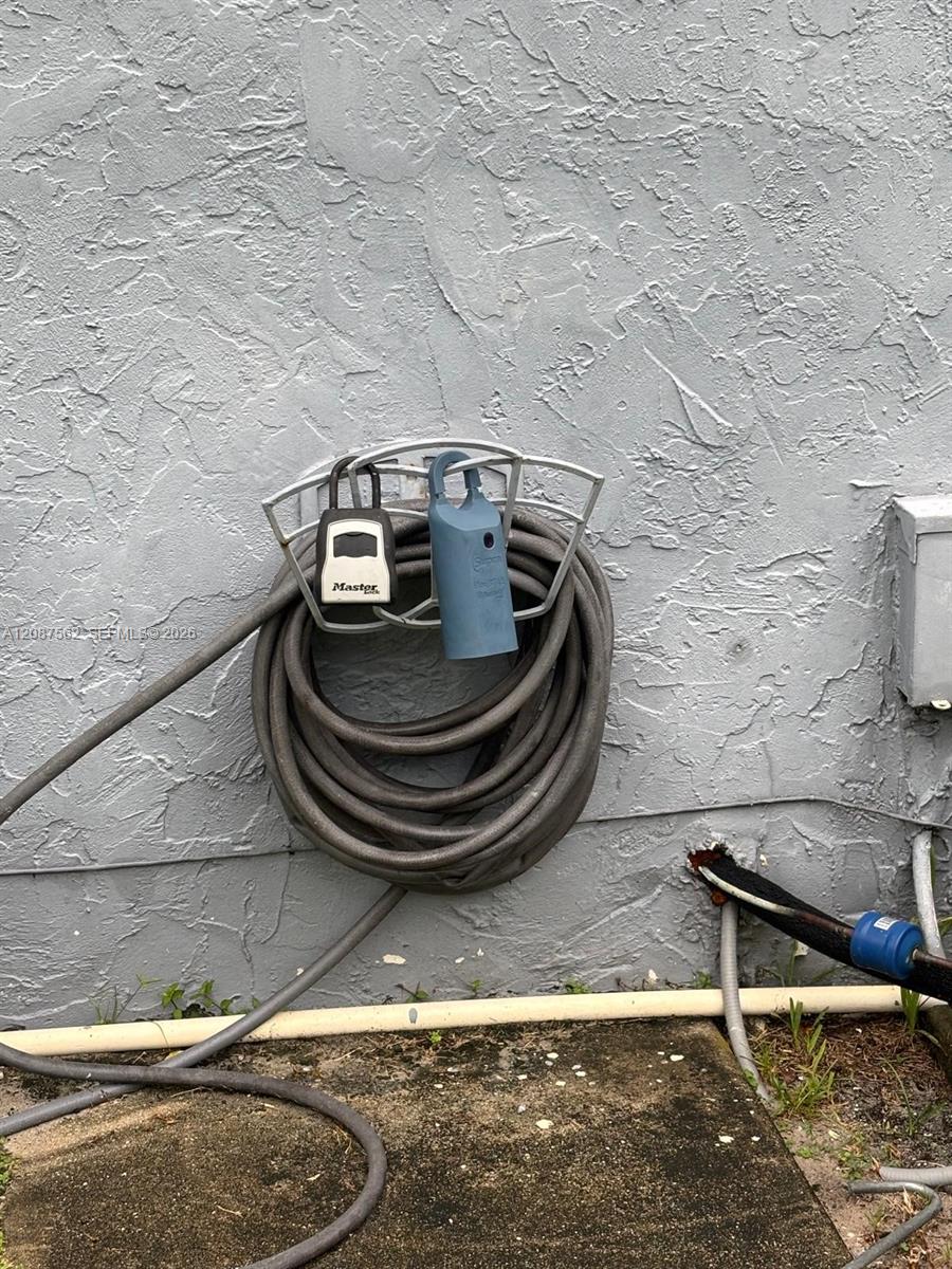 1271 3 / 2 1347 sq. ft. $ 2026-09-11 0 Photo
