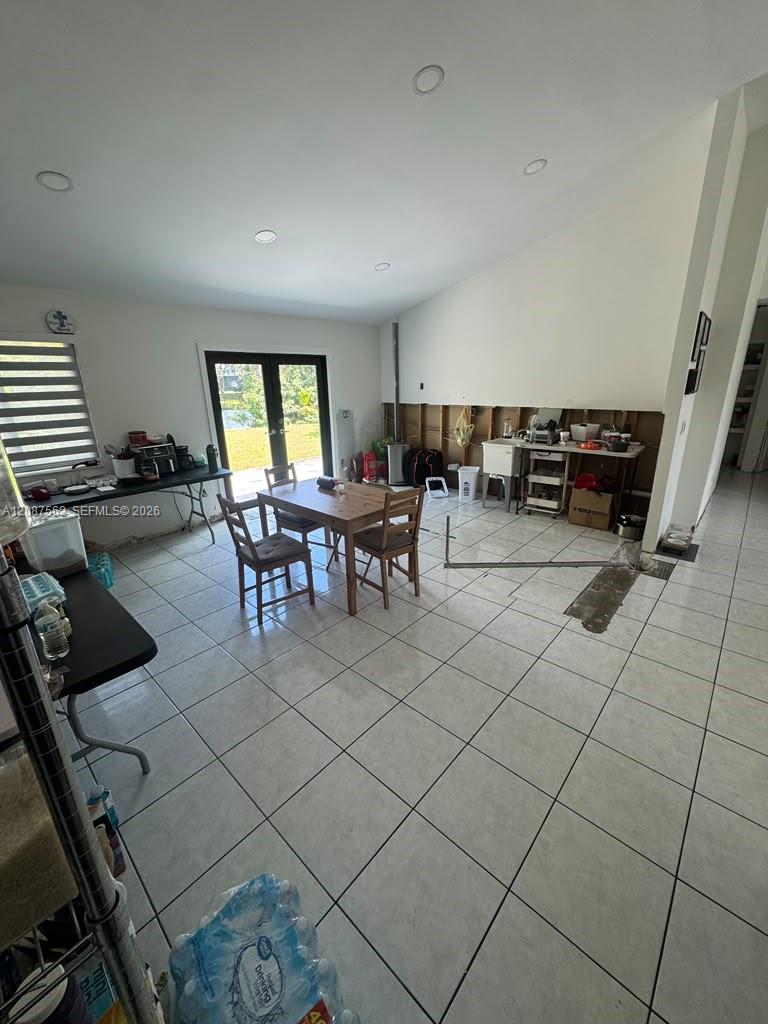 1271 3 / 2 1347 sq. ft. $ 2026-09-11 0 Photo