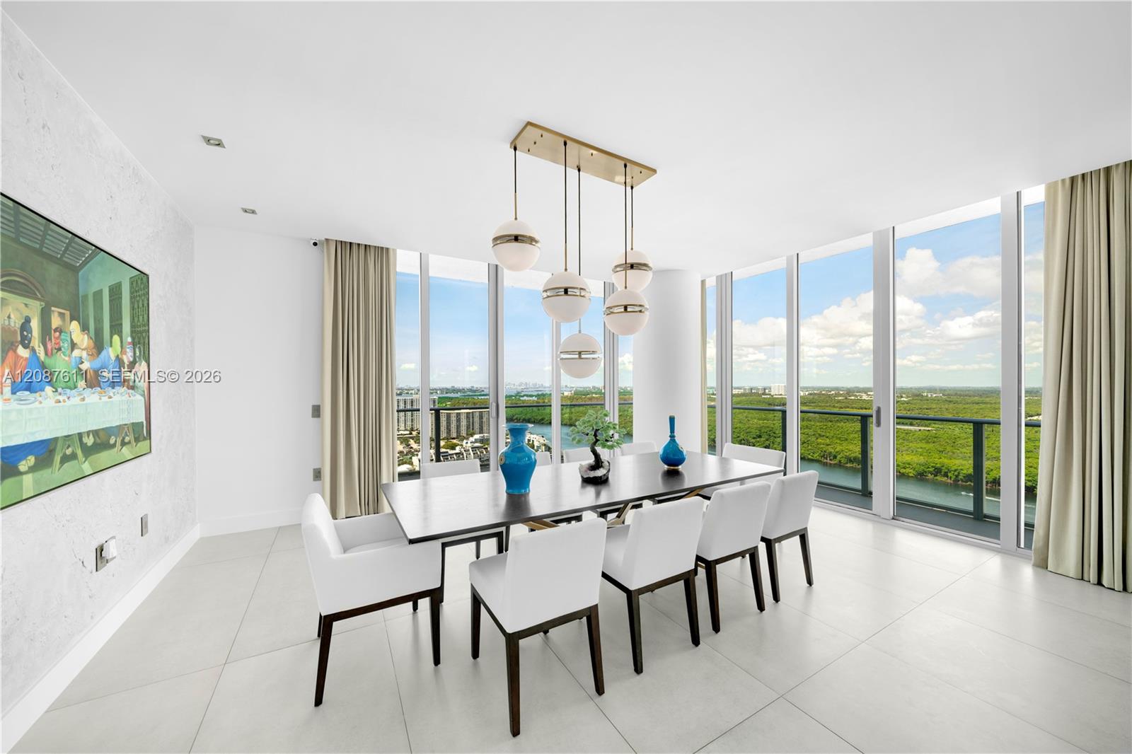 See details 5-TS01 5 / 6 5127 sq. ft. $ 2026-09-11 0 Photo