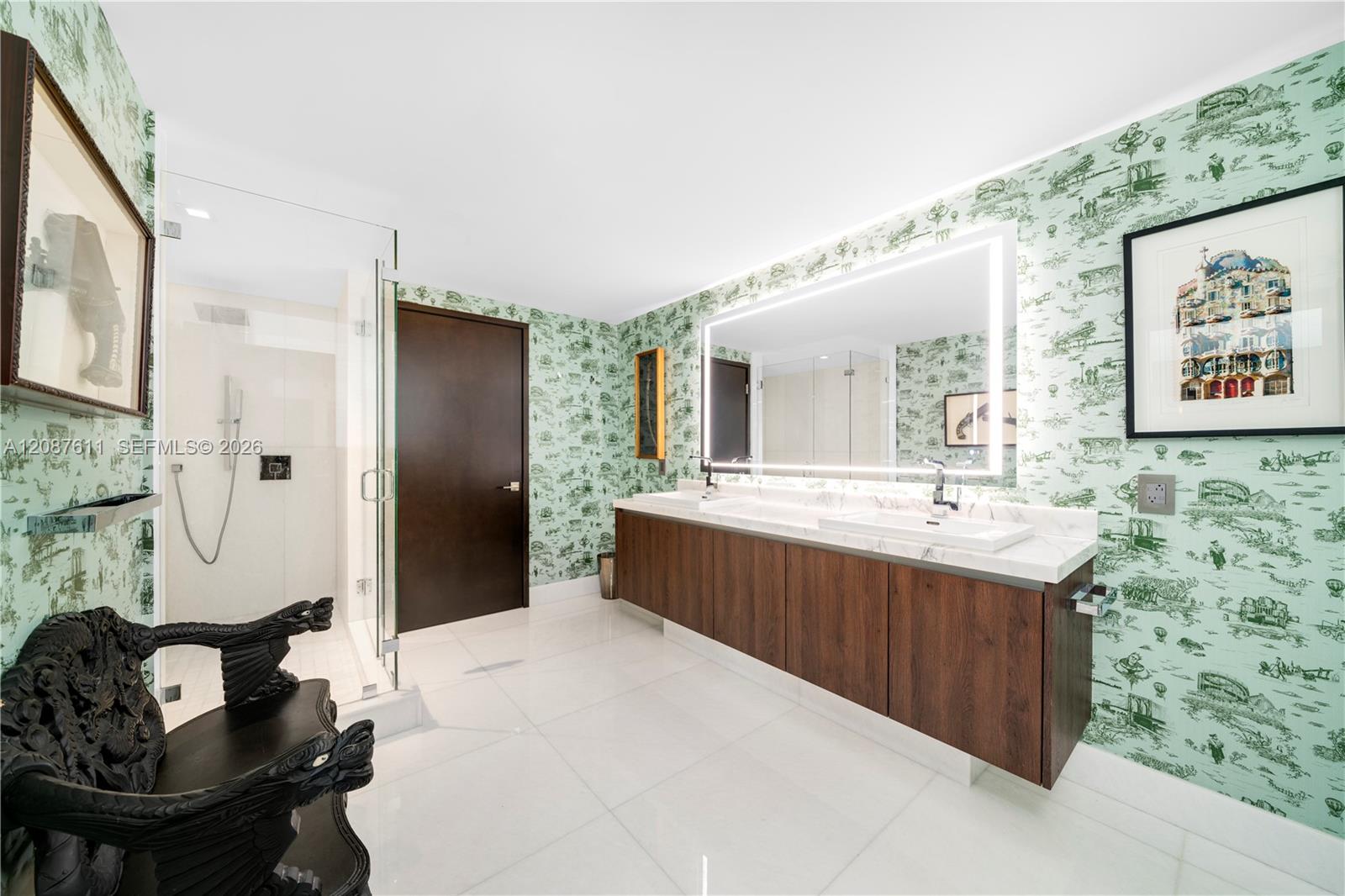 See details 5-TS01 5 / 6 5127 sq. ft. $ 2026-09-11 0 Photo