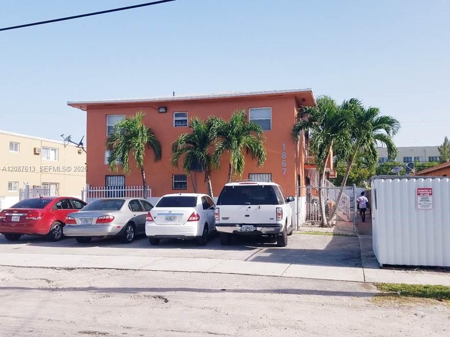 1,2,3,4,5,6  /   sq. ft. $ 2026-09-11 0 foto