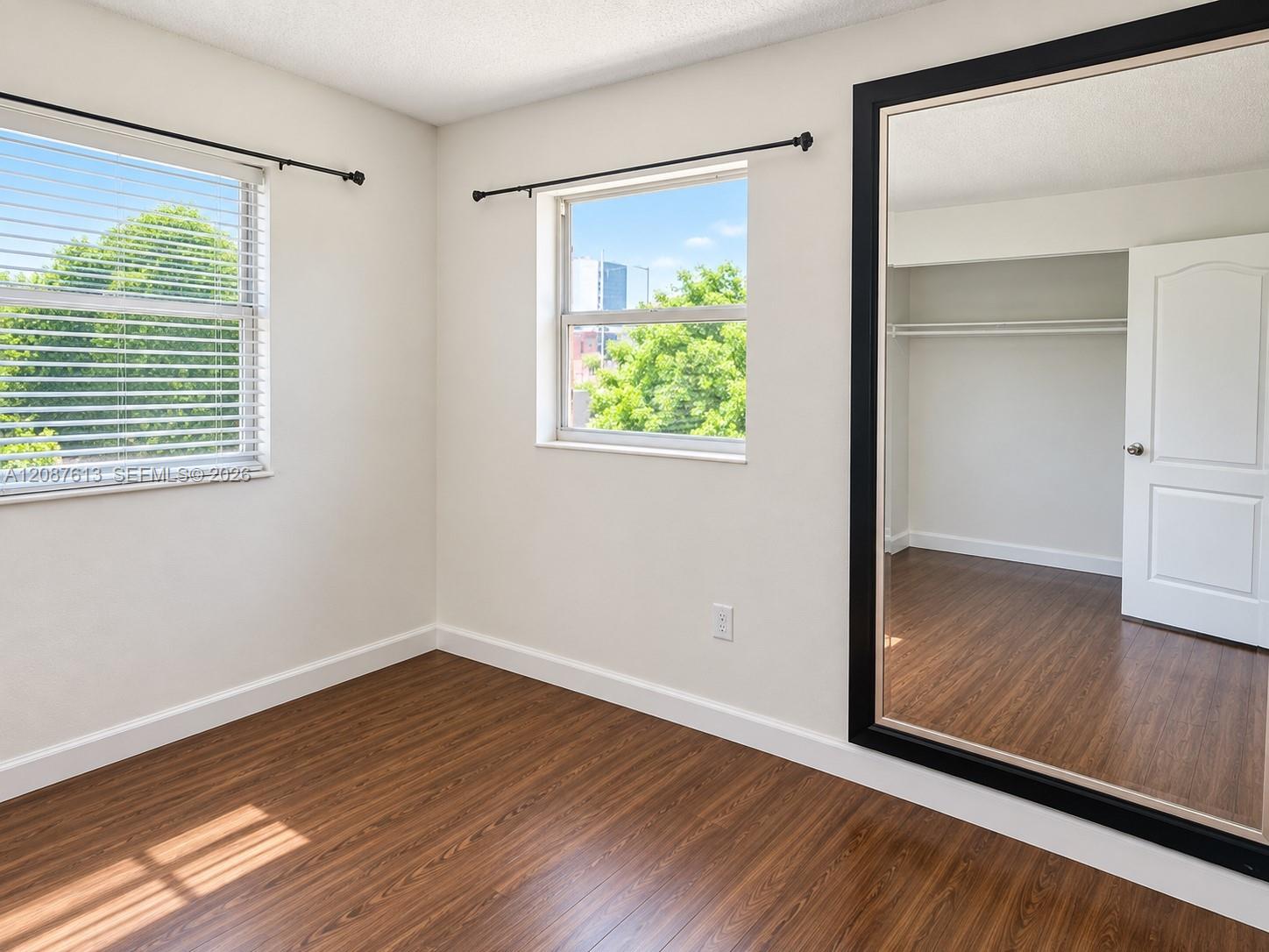 See details 1,2,3,4,5,6 / sq. ft. $ 2026-09-11 0 Photo