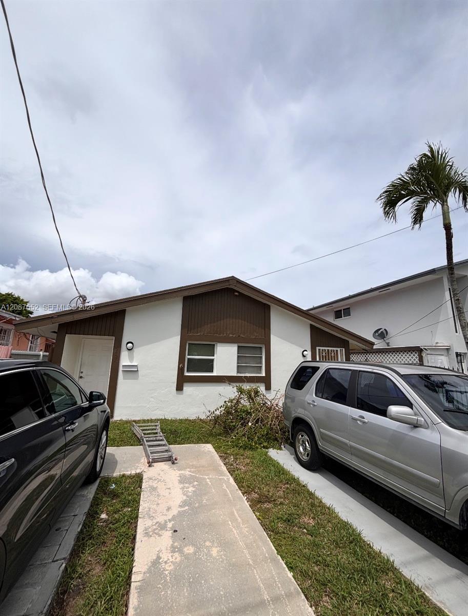   /  1618 sq. ft. $ 2026-09-11 0 foto