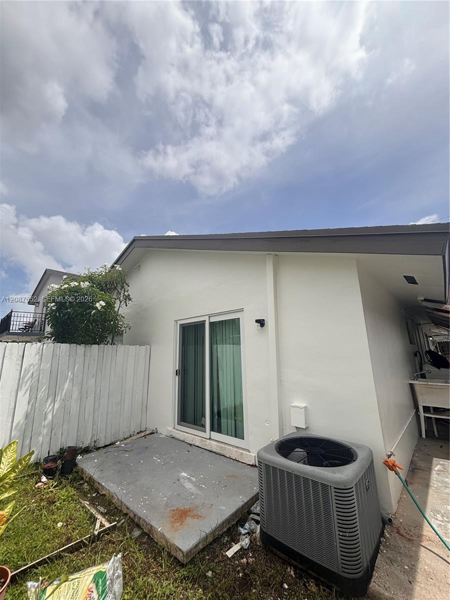   /  1618 sq. ft. $ 2026-09-11 0 foto