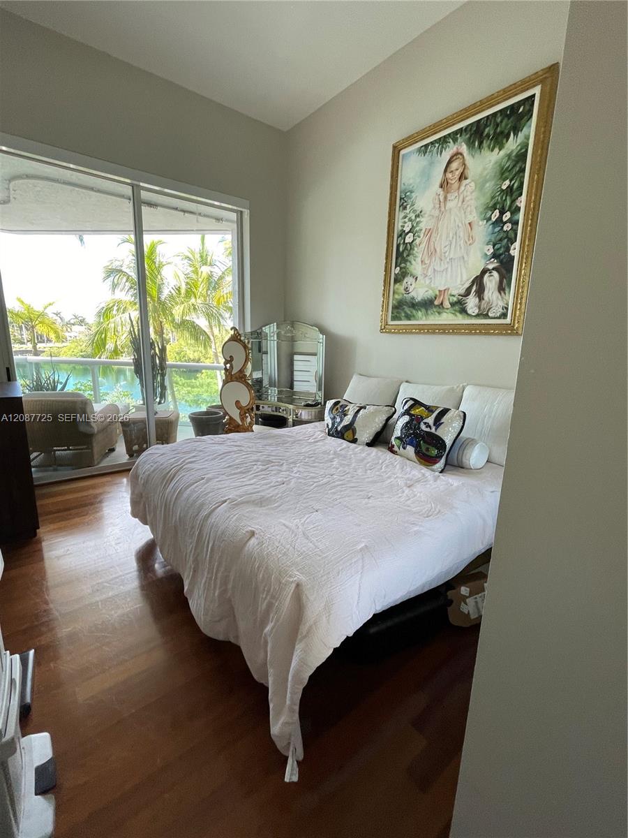 Photo 31 of Collins Ave