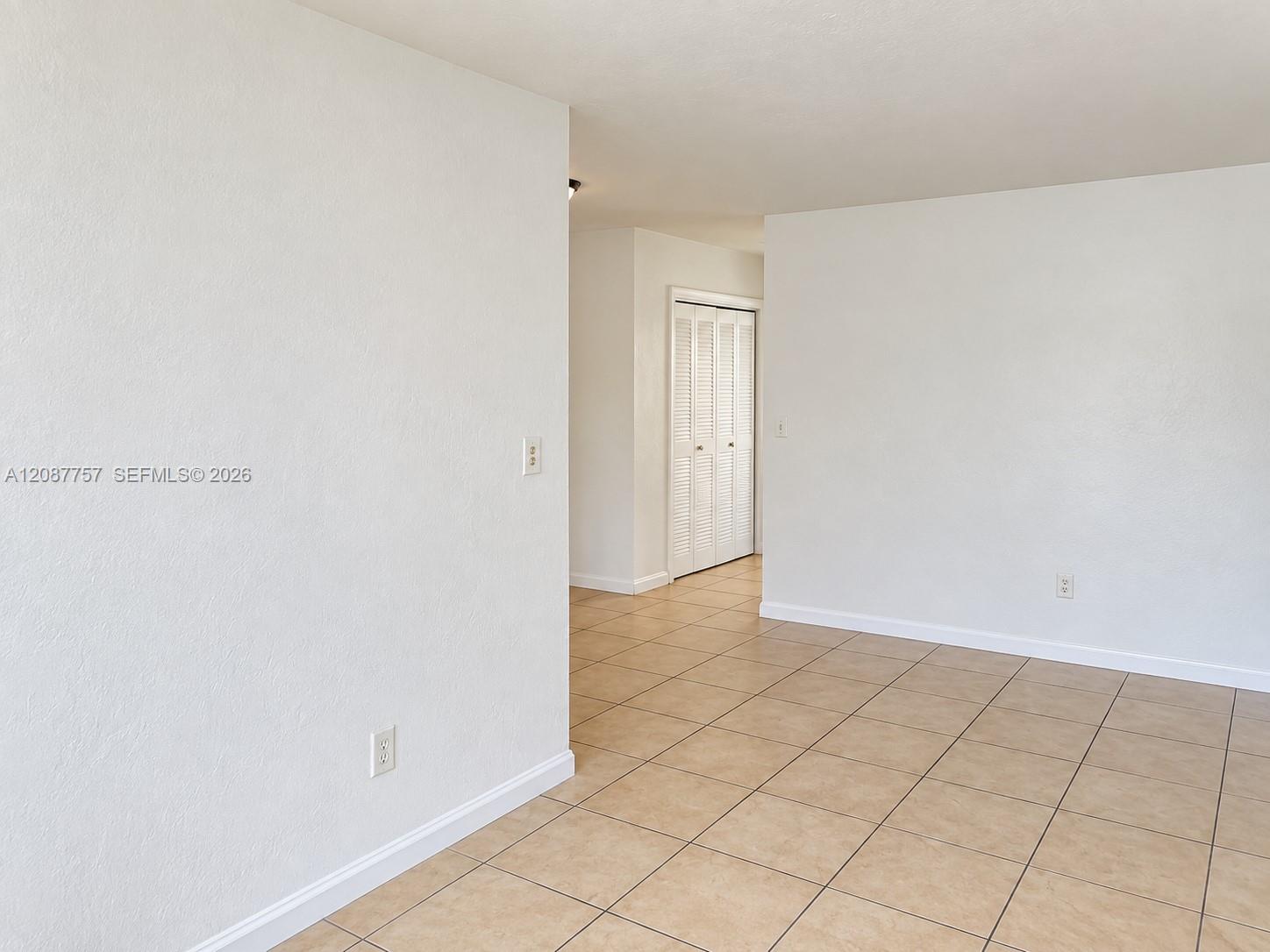   /   sq. ft. $ 2026-09-11 0 Photo