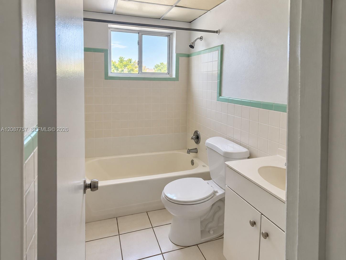   /   sq. ft. $ 2026-09-11 0 Photo