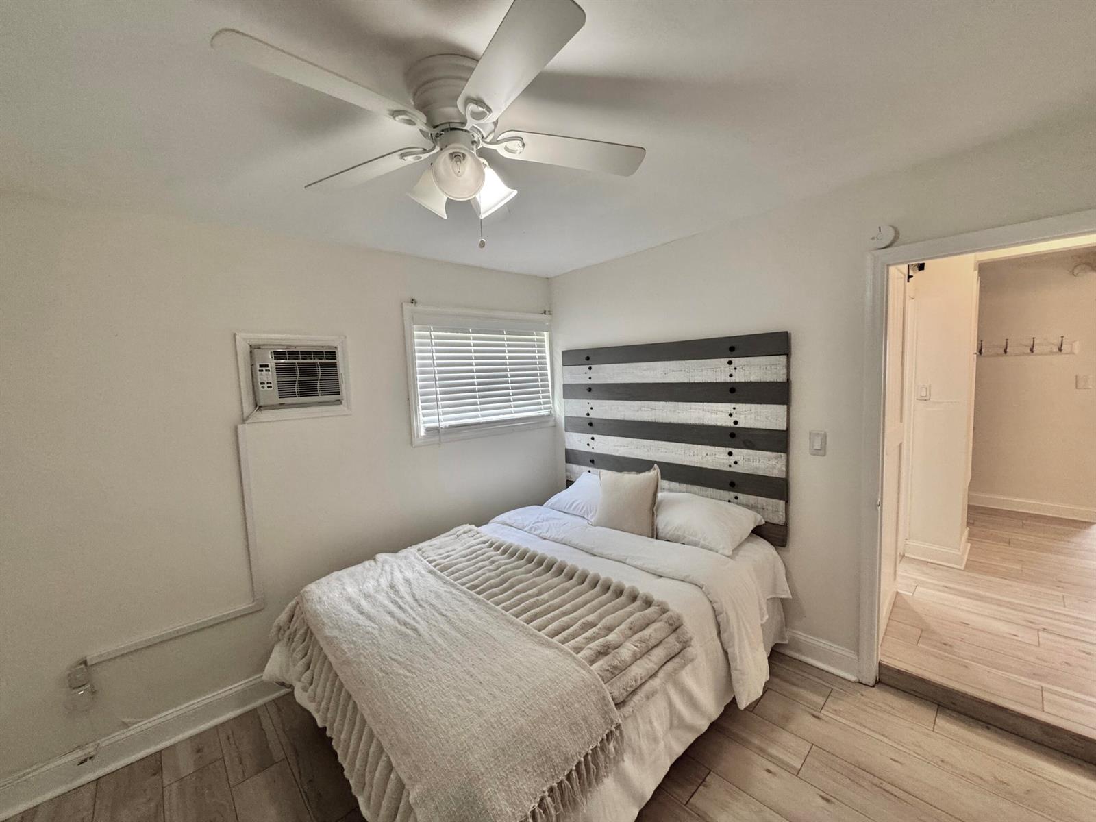 Ver detalles / 0 1137 sq. ft. $ 2026-09-13 0 foto