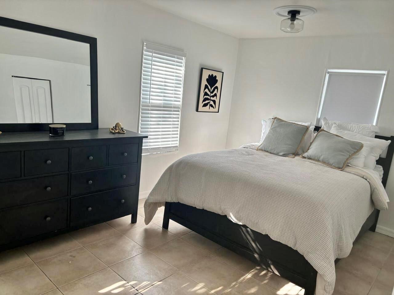 Ver detalles / 0 1137 sq. ft. $ 2026-09-13 0 foto