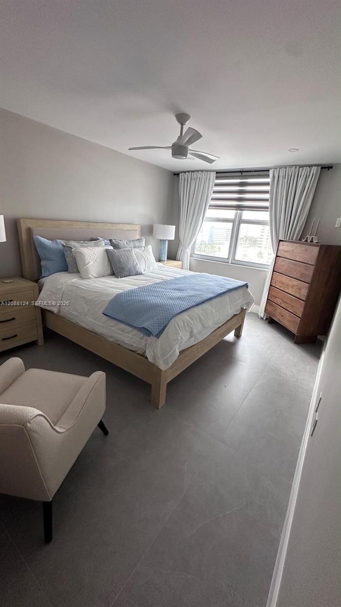 See details 8D 1 / 2 870 sq. ft. $ 2026-09-22 0 Photo
