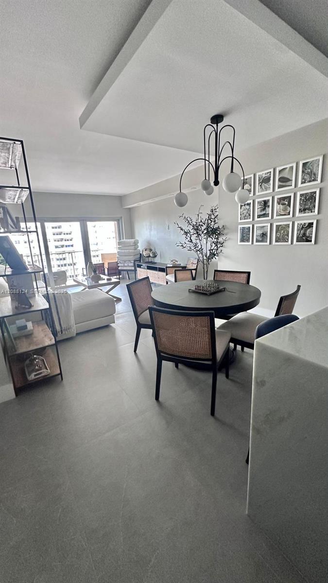 See details 8D 1 / 2 870 sq. ft. $ 2026-09-22 0 Photo