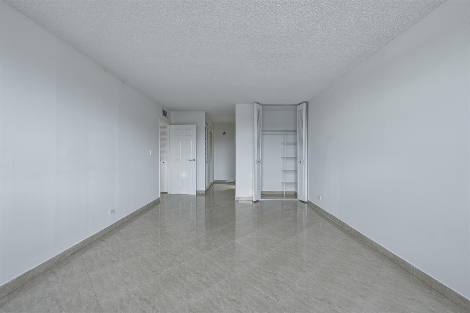 1719 2 / 2 1275 sq. ft. $ 2026-09-13 0 Photo