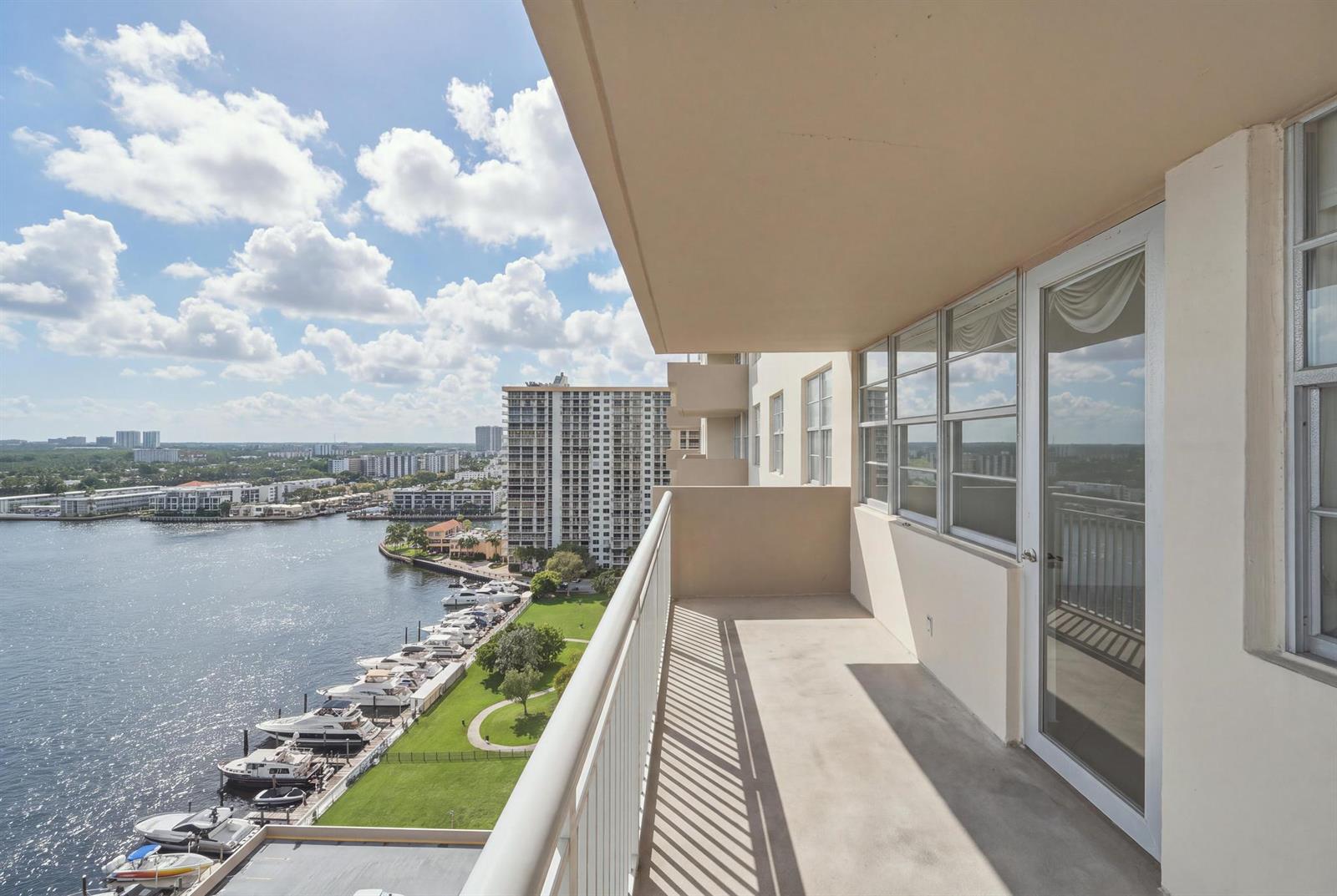 1719 2 / 2 1275 sq. ft. $ 2026-09-13 0 Photo