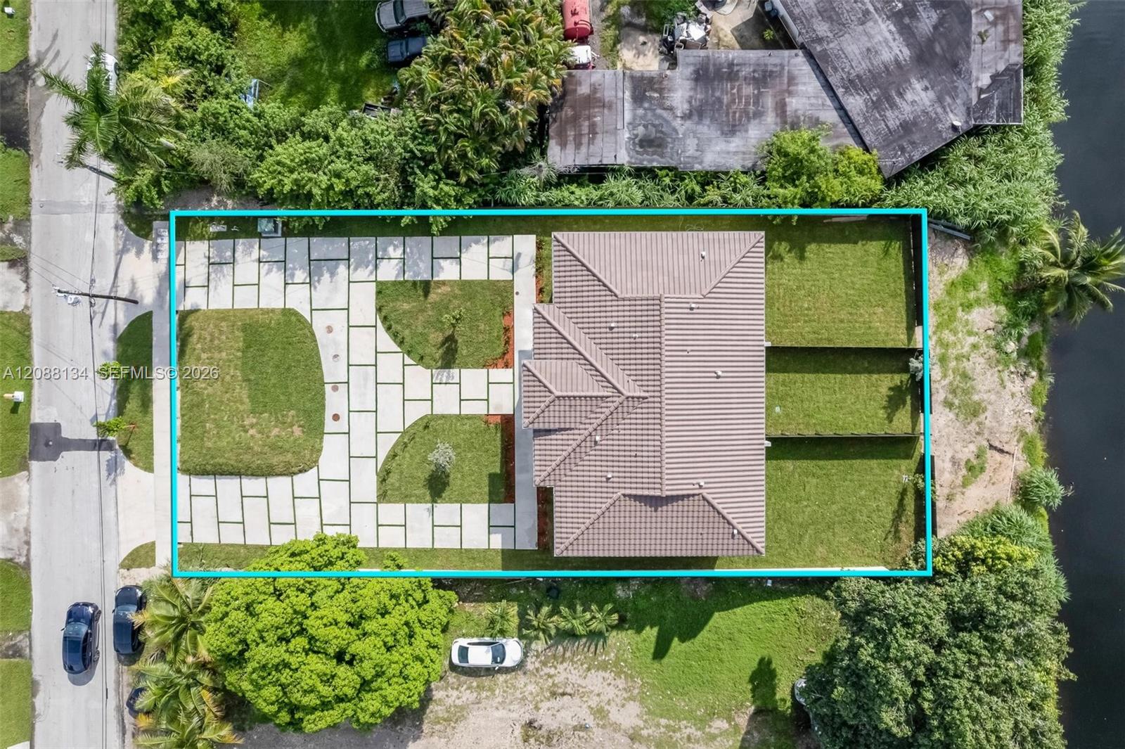 Ver detalles / 4407 sq. ft. $ 2026-09-12 0 foto