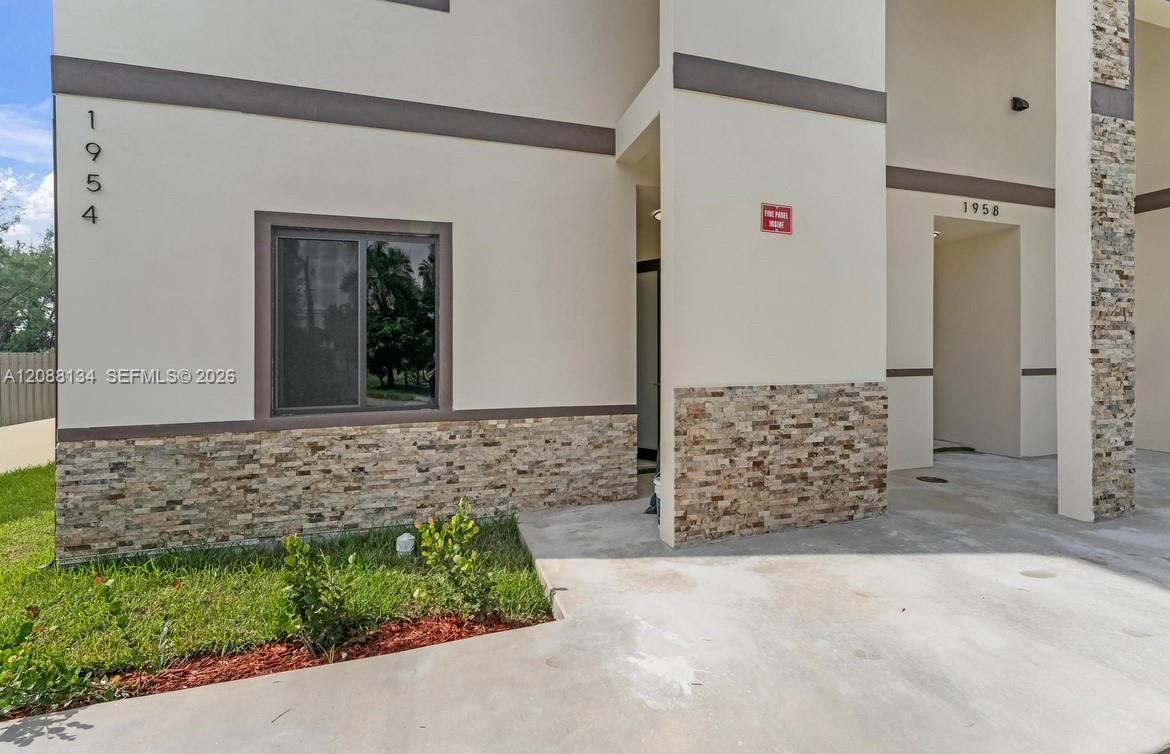 Ver detalles / 4407 sq. ft. $ 2026-09-12 0 foto