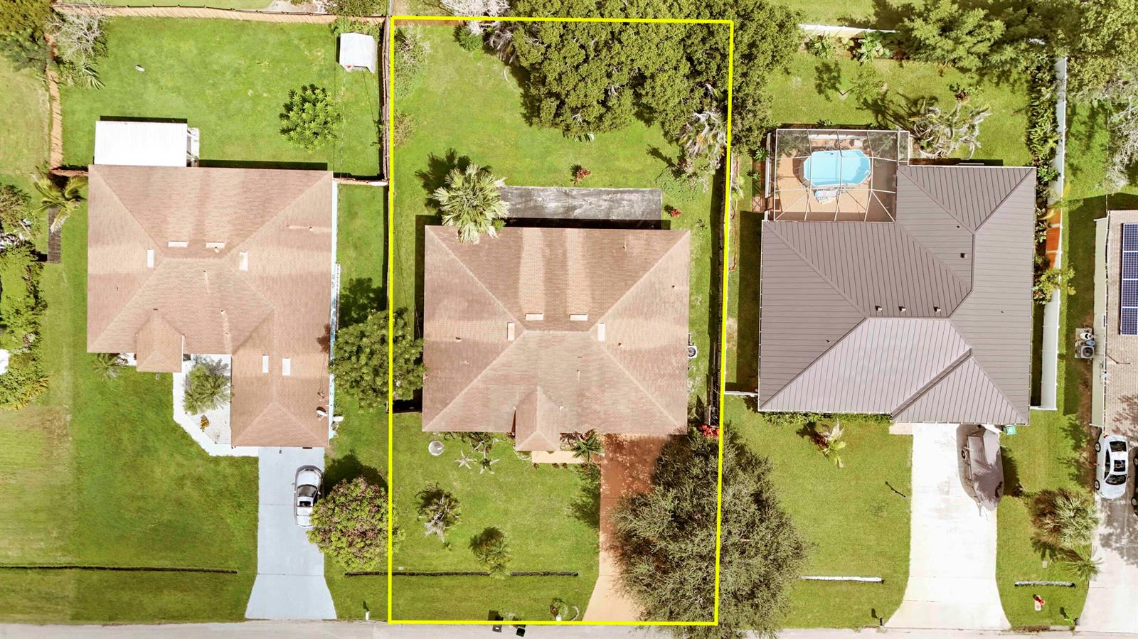 825 4 / 2 2340 sq. ft. $ 2026-09-14 0 foto