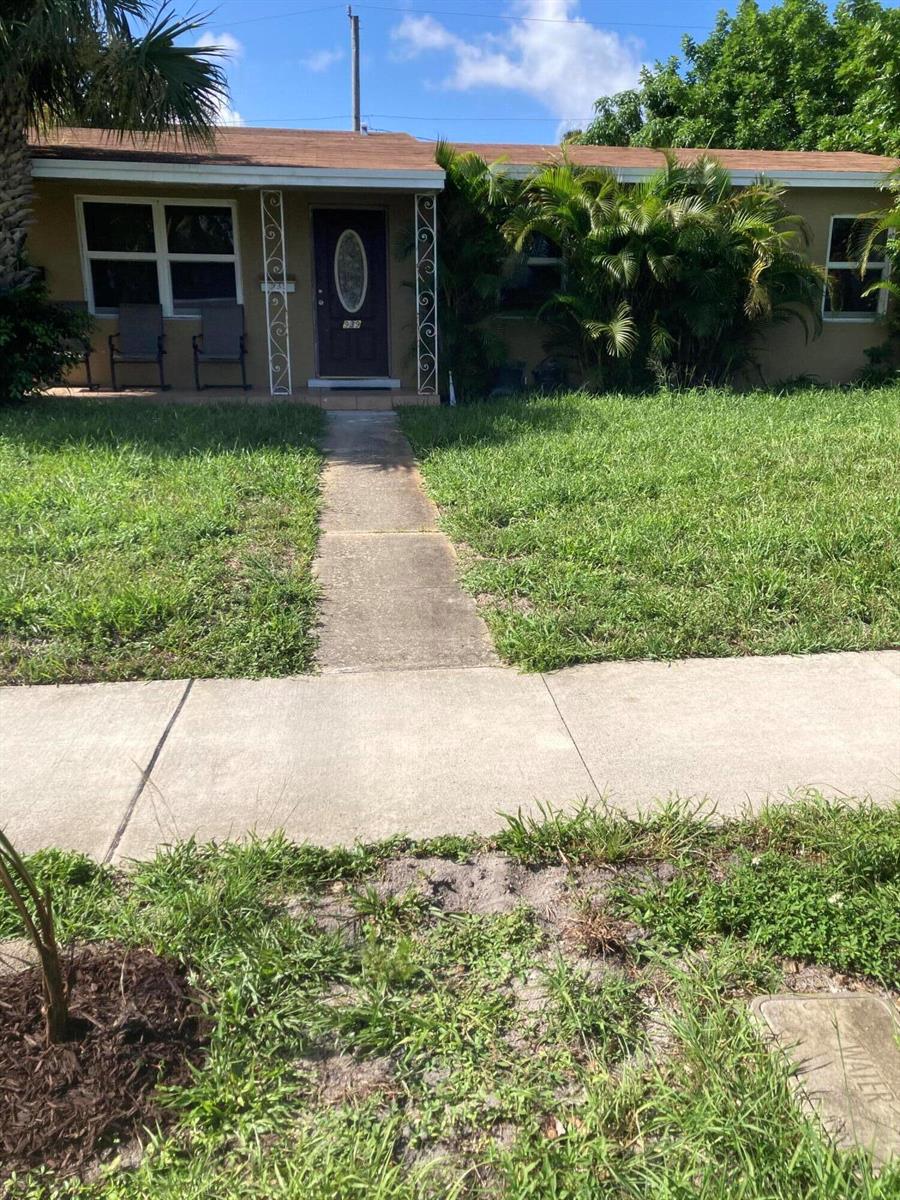 See details / 0 2148 sq. ft. $ 2026-09-14 0 Photo