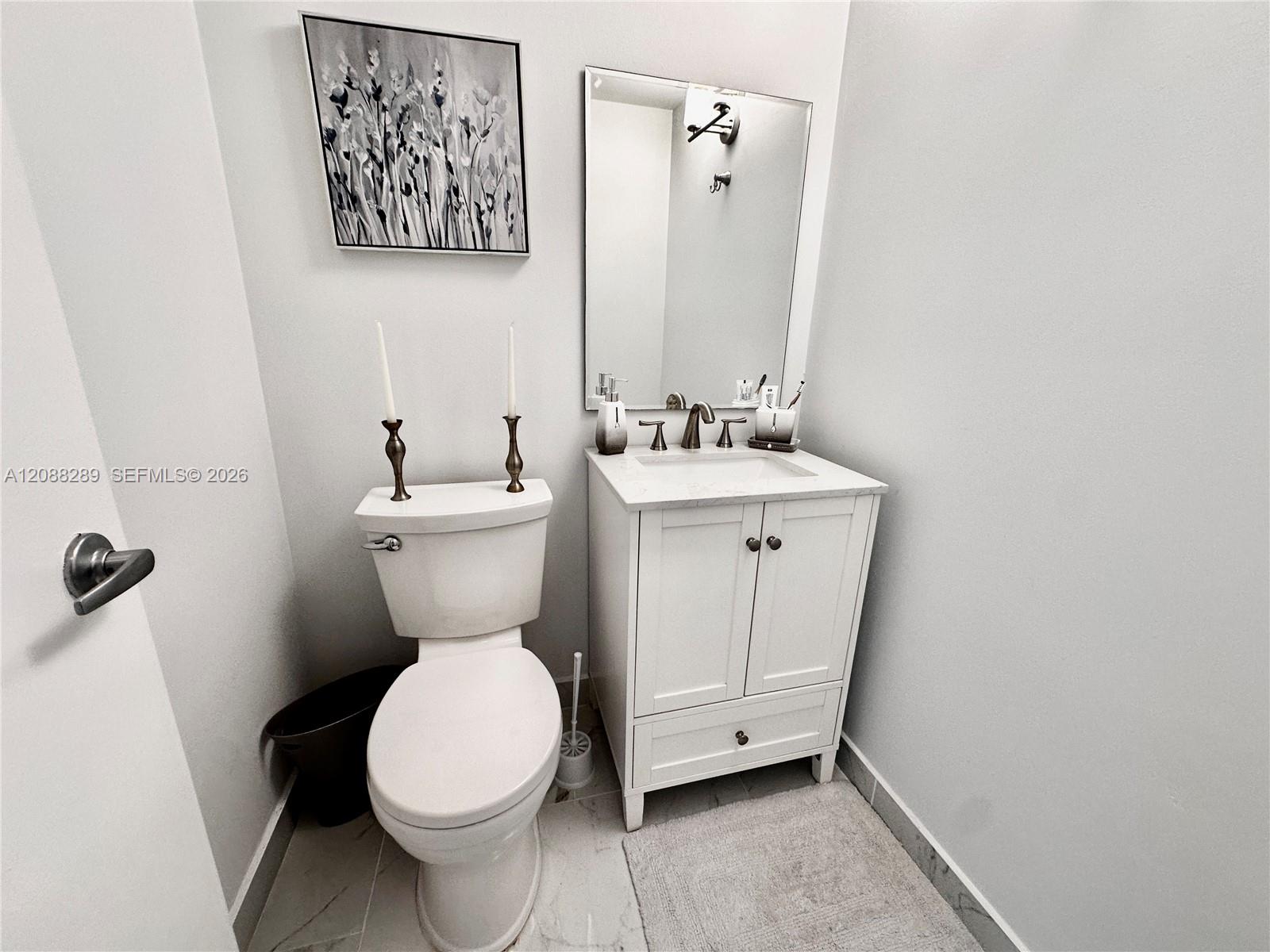 See details 717 1 / 2 762 sq. ft. $ 2026-09-13 0 Photo