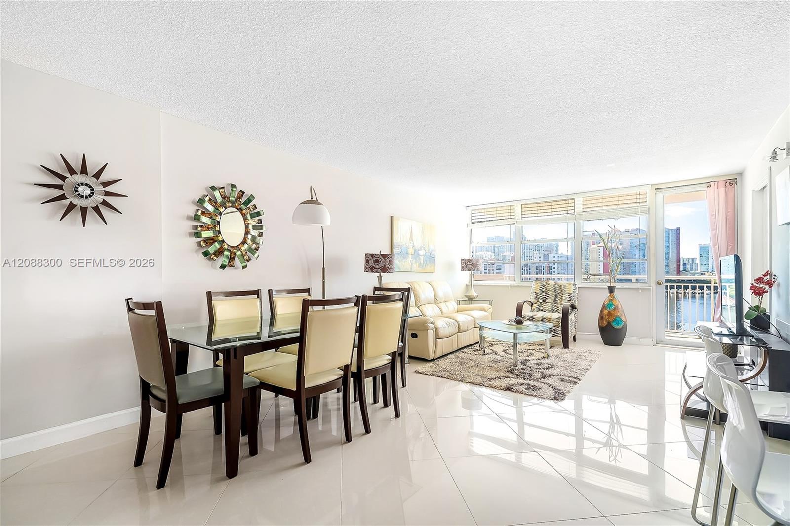 See details 801 2 / 2 975 sq. ft. $ 2026-09-13 0 Photo