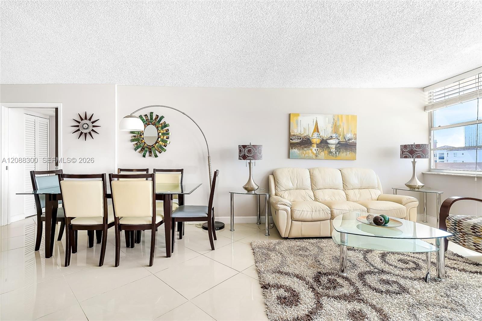 See details 801 2 / 2 975 sq. ft. $ 2026-09-13 0 Photo
