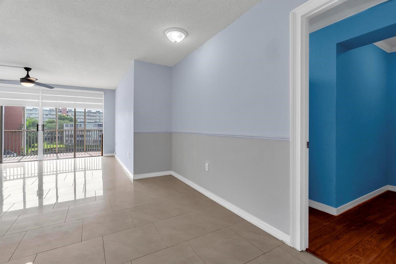 Ver detalles 405-1 1 / 1036 sq. ft. $ 2026-09-20 0 foto