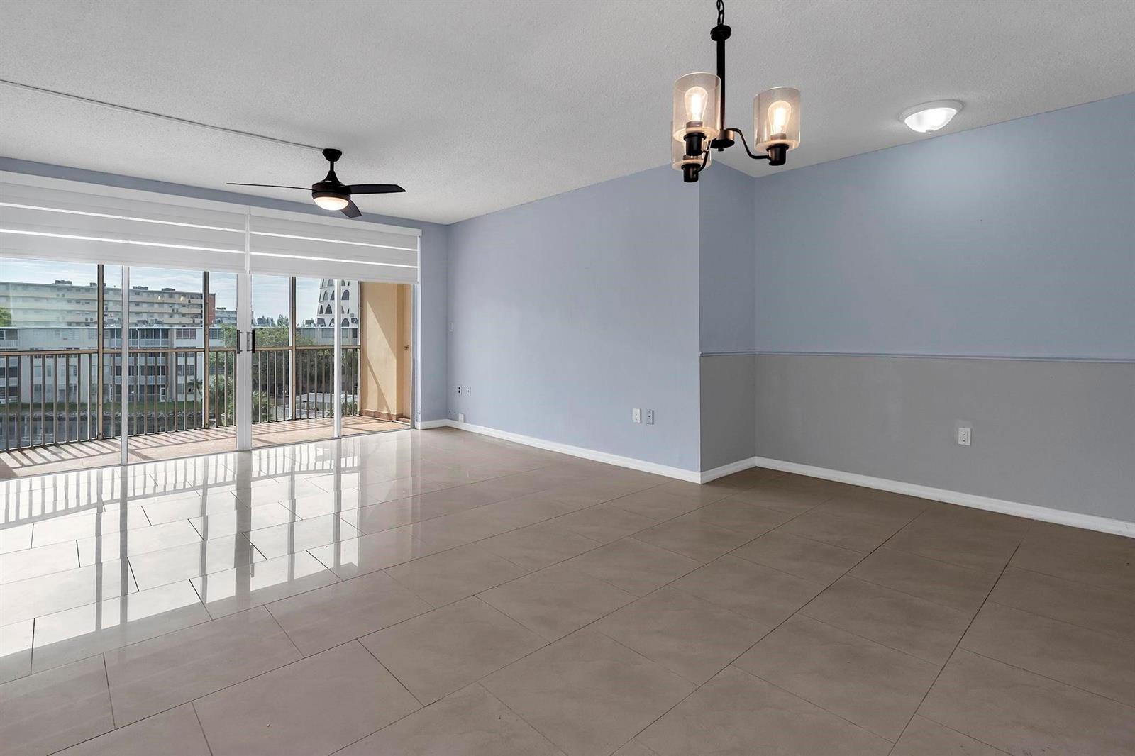 Ver detalles 405-1 1 / 1036 sq. ft. $ 2026-09-20 0 foto