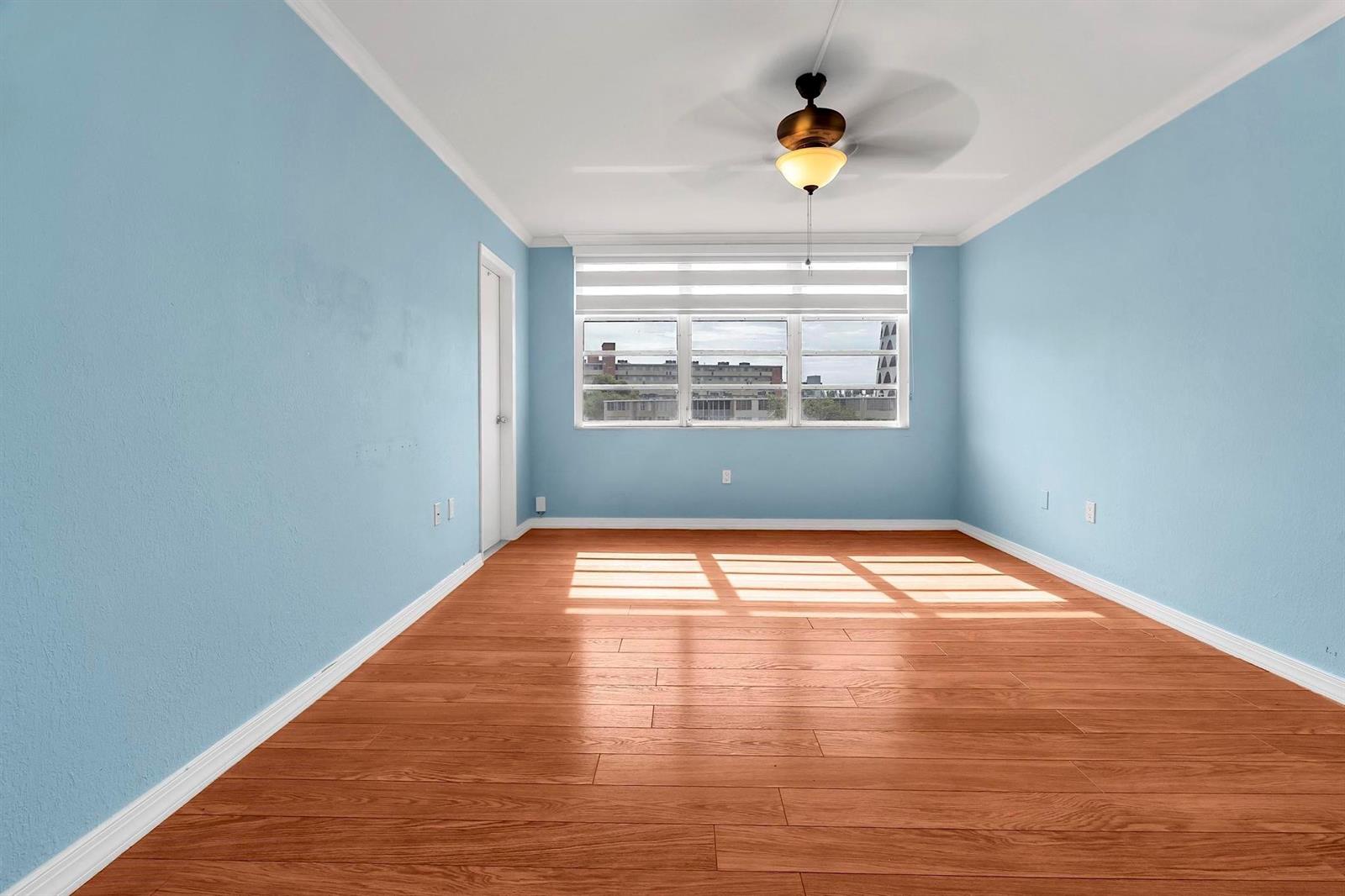 Ver detalles 405-1 1 / 1036 sq. ft. $ 2026-09-20 0 foto