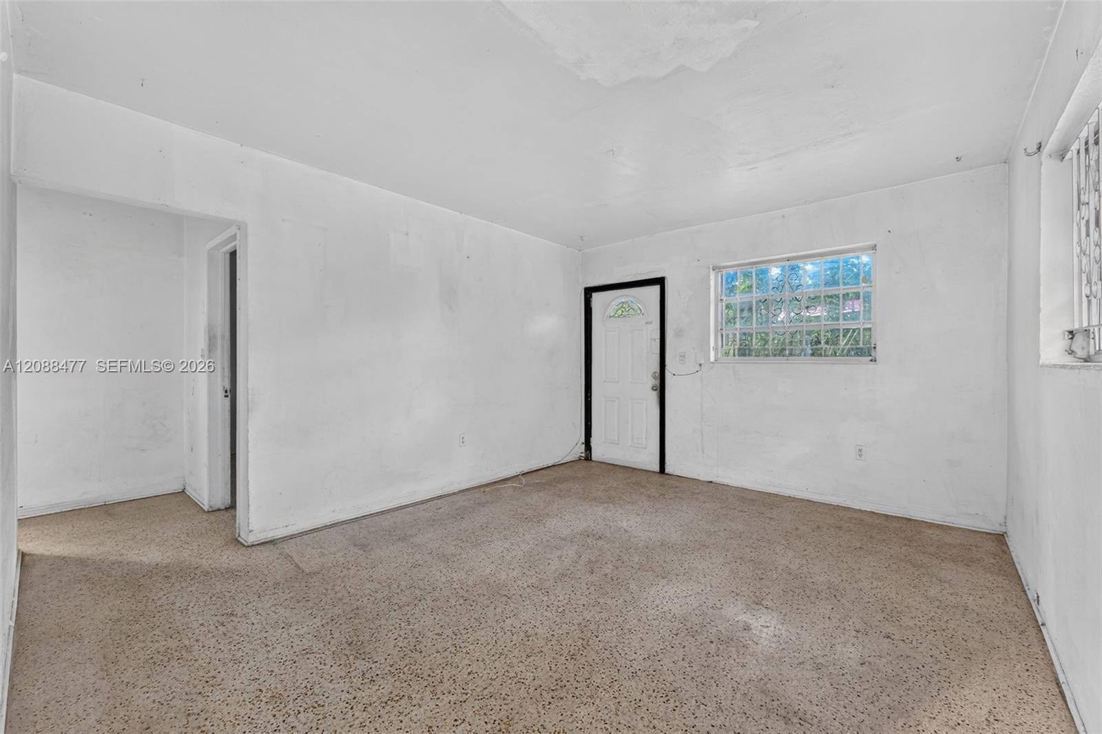   /  1225 sq. ft. $ 2026-09-14 0 foto