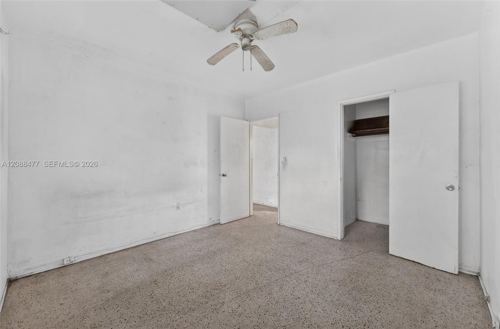   /  1225 sq. ft. $ 2026-09-14 0 foto