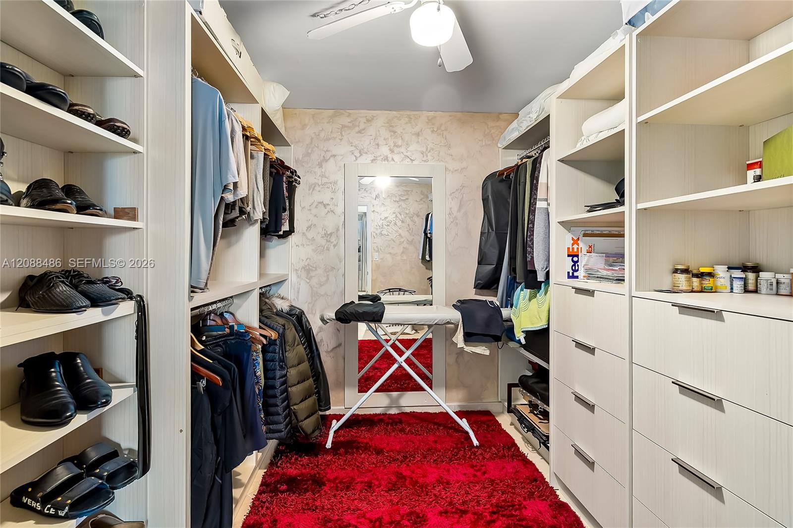 1704 3 / 3 1890 sq. ft. $ 2026-09-14 0 Photo