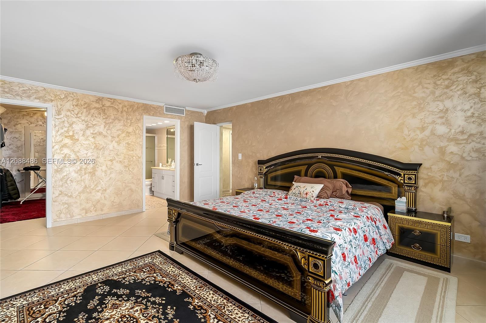 1704 3 / 3 1890 sq. ft. $ 2026-09-14 0 Photo