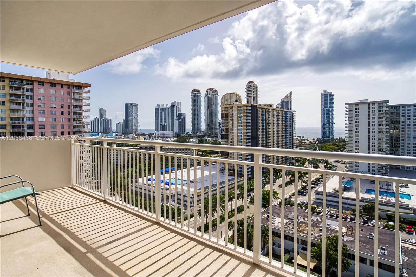 1704 3 / 3 1890 sq. ft. $ 2026-09-14 0 Photo