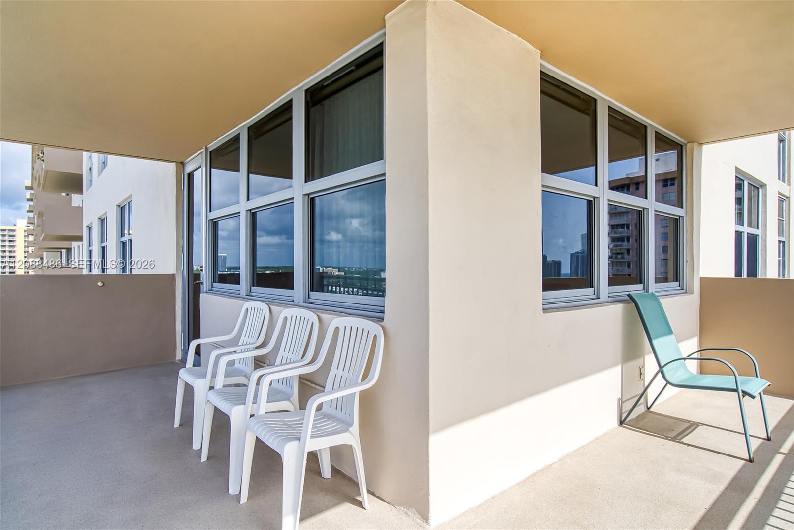 1704 3 / 3 1890 sq. ft. $ 2026-09-14 0 Photo