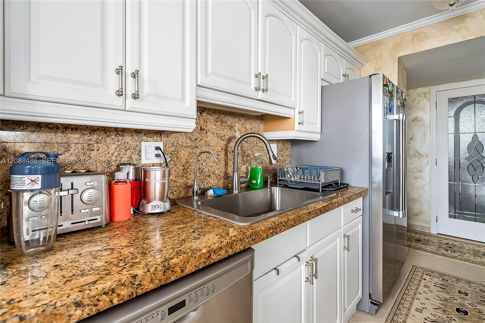 1704 3 / 3 1890 sq. ft. $ 2026-09-14 0 Photo